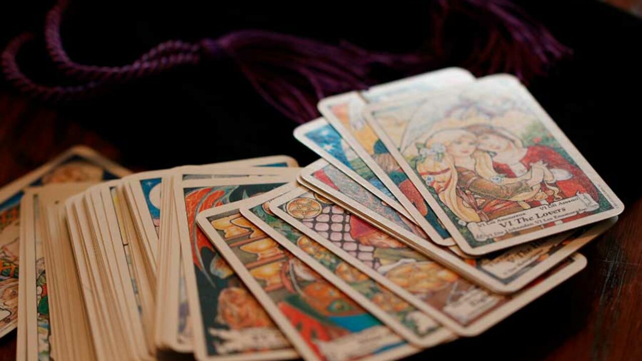 10 maneiras de usar o Tarot no dia a dia e como o jogo pode te ajudar