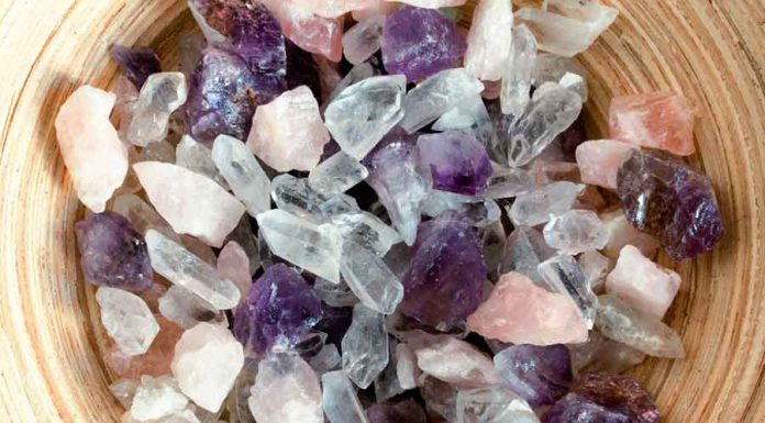 Conheça 5 técnicas de limpeza energética