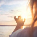 Banho, simpatia e dicas para se livrar de um encosto rituais para se livrar de um encosto