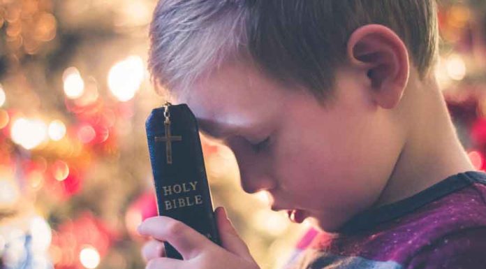 As Melhores Orações Para Rezar Antes de Dormir