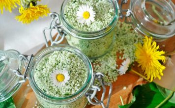 Aprenda banhos de sal grosso para Descarrego Energético