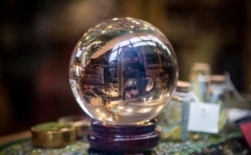A Magia da Bola de Cristal! magia da bola de cristal