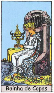 rainha de copas waite no tarot