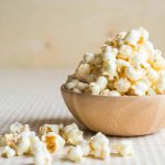 Banho de Pipoca de Omulú – Conheça o benefício desse poderoso banho banho com pipoca