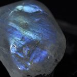 Conheça mais sobre a Pedra da Lua – A protetora que proporciona vitalidade Pedra da Lua