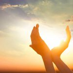 Saiba mais sobre o tratamento espiritual a distância