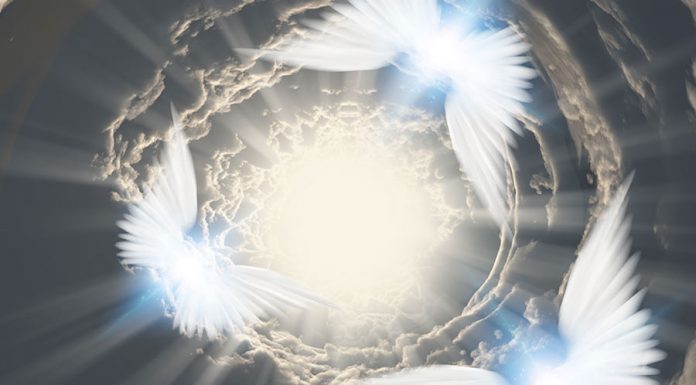 A melhor forma de se conectar aos anjos – pela consultora Bárbara