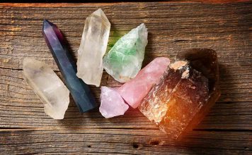 A melhor forma de energizar cristais – Pelo consultor Davi energizar cristal