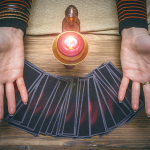 Descubra como obter ajuda das cartas – Pelo consultor Luiz tato ajuda das cartas