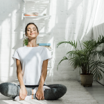 Meditando com as bruxas – Pela consultora Ruth