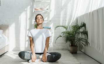 Meditando com as bruxas – Pela consultora Ruth