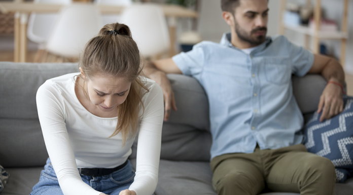 Meu marido tem uma amante – O que devo fazer? – Pelo consultor Roni