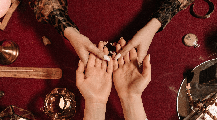 Perguntas para a vidente – 24 ideias de questões para a vida amorosa, trabalho, família e dinheiro perguntas para vidente