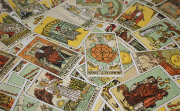 Previsão do Tarot para Outubro 2022 completa para te guiar previsão do tarot