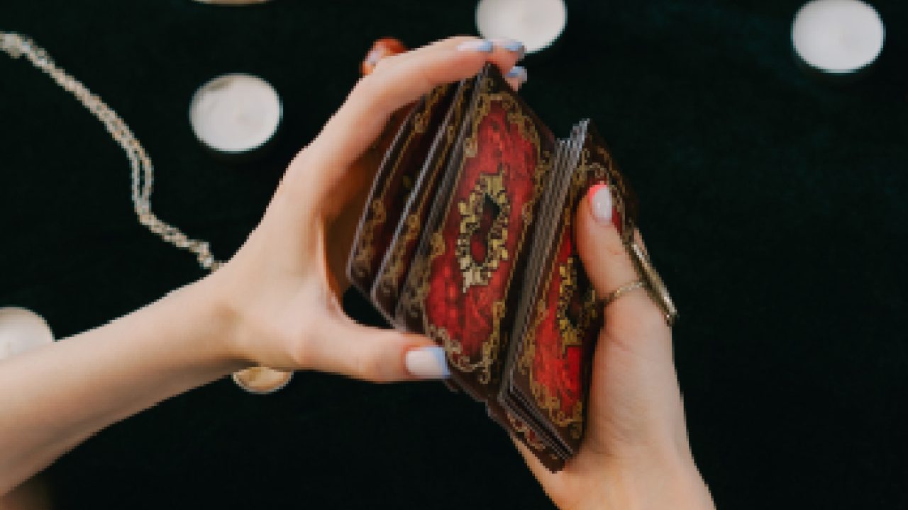 Tarot Cigano – Como jogar e significado das cartas