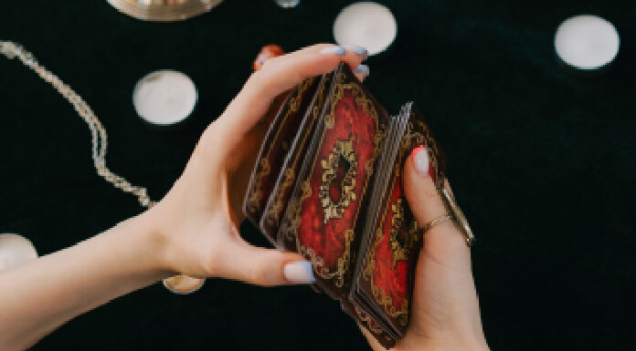 O que são as cartas ciganas? Quais os significados? cartas ciganas baralho