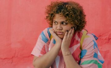 Como esquecer o passado e ser feliz? 7 dicas para brilhar! como esquecer o passado