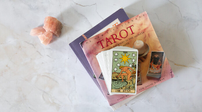 Live: tudo sobre Arcanos Maiores: significados e dúvidas tarot-sim-ou-nao