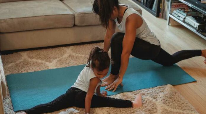 Yoga para crianças: inspire-se com 7 posturas da mãe natureza yoga para crianças