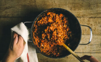 Como fazer simpatias com lentilha para ter sorte no Ano Novo? lentilha ano novo simpatia