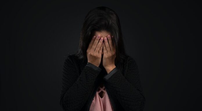 Xô, pensamentos negativos! Olá, felicidade! 😎 Pensamentos negativos