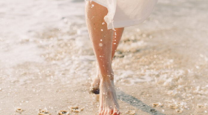 Como fazer a simpatia de pular ondas no Ano Novo? pular ondas no ano novo