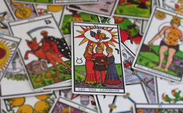 A Carta de 2022 – Os Enamorados Tarot