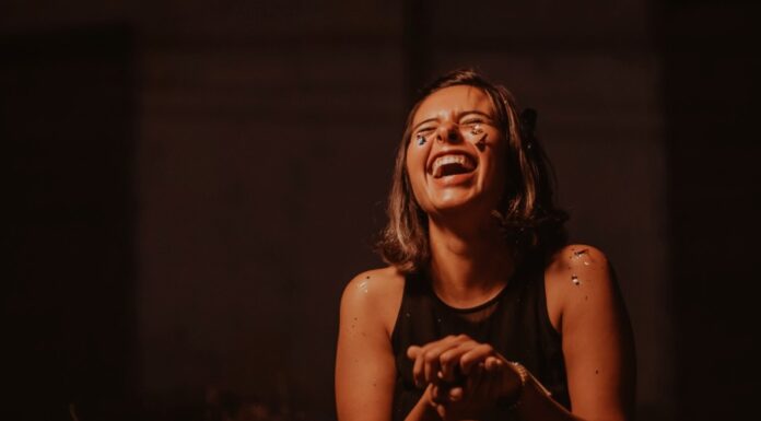 Vença o desânimo, seja feliz e volte a sorrir! ✨ Desânimo