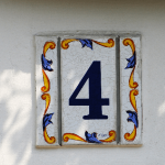 Qual o significado na numerologia casas de número 4? numerologia casas numero 4