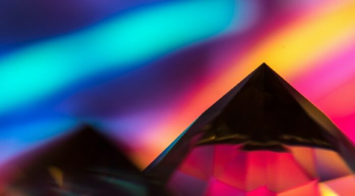 Rituais na cromoterapia: cores que tratam e cuidam Cromoterapia e Cores