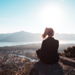 “Não consigo ficar sozinho!” – Será que você realmente precisa dele(a) para ser feliz? ficar sozinho