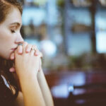 Oração para pais aceitarem namoro: atraia mais felicidade para o relacionamento oração pais aceitarem namoro