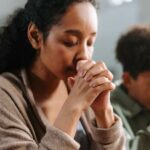 Conheça a linda Oração da Mulher ❤️ Oração da Mulher