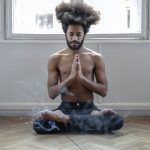 Kundalini: você sabe o que é? Como praticar? Kundalini yoga