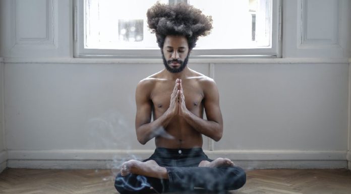 Kundalini: você sabe o que é? Como praticar? Kundalini yoga