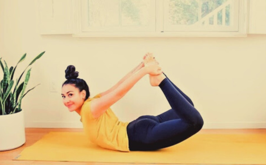 Como aliviar crise de ansiedade com Yoga - arco