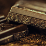 Conheça simpatias de amor com chocolate – para ser feliz no amor 🍫 Simpatia amor chocolate