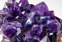 Tudo sobre a pedra ametista – significado e como usá-la! 💜 Amestista significado