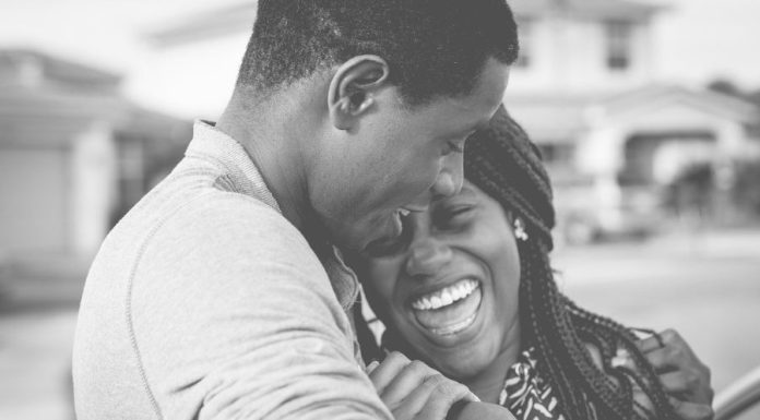 Como saber se ele gosta de mim? – Dicas para entender melhor o amor! como saber se ele gosta de mim