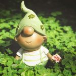 Conhece o Leprechaun? Descubra esse ser mágico e cheio de mistérios! leprechaun