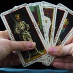 Quer saber como aprender a jogar Tarot? Se liga nas dicas!😉 como aprender a jogar tarot