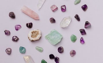 Cristal para menstruação: como eles podem te ajudar? Cristal para menstruação