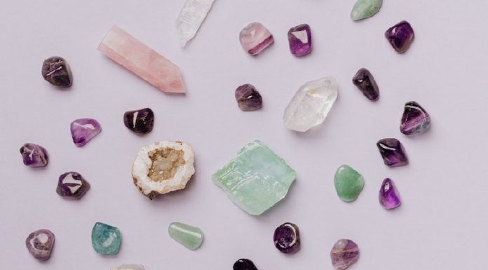 Cristal para menstruação: como eles podem te ajudar? Cristal para menstruação