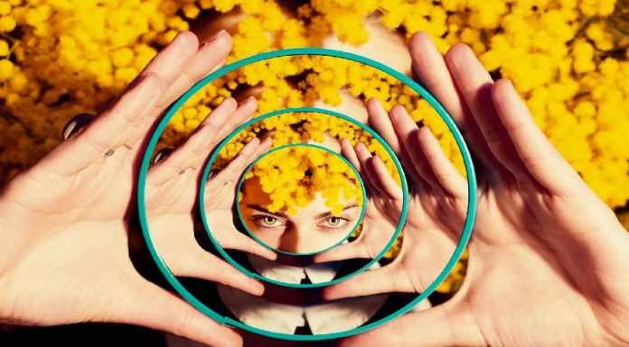 Você é o que você pensa? – Como o tarot pode ajudar a evoluir? Você é o que você pensa