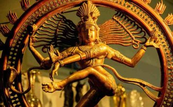 Deus Brahma: Um elo com o universo Deus Brahma