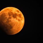 Eclipse Lunar da Lua Cheia em Touro – Como isso te afeta? Eclipse Lunar