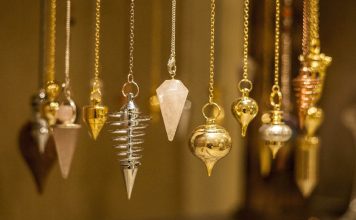 Aprenda o que é pêndulo e como ele pode ser usado pêndulo