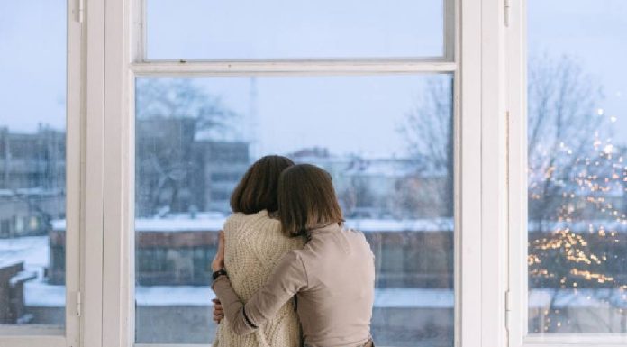 Saiba a melhor maneira de dar conselhos amorosos para amiga Conselhos amorosos para amiga