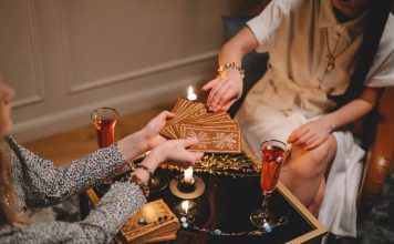 Tire suas dúvidas com os melhores tarólogos do Brasil Melhores tarólogos do Brasil