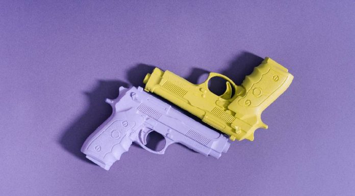 Descubra o que significa sonhar com tiroteio 🚓 Sonhar com tiroteio